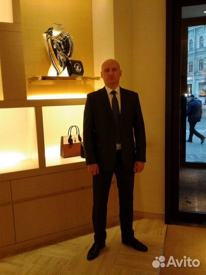 Охранник загородной не движимости