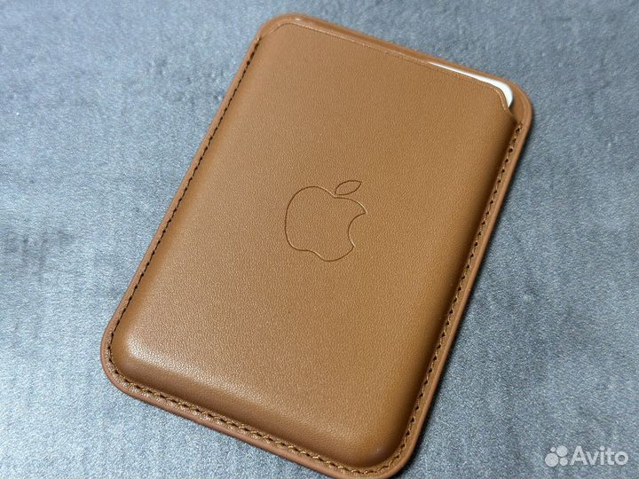 Аксессуары Apple (MagSafe чехол-Wallet кардхолдер)