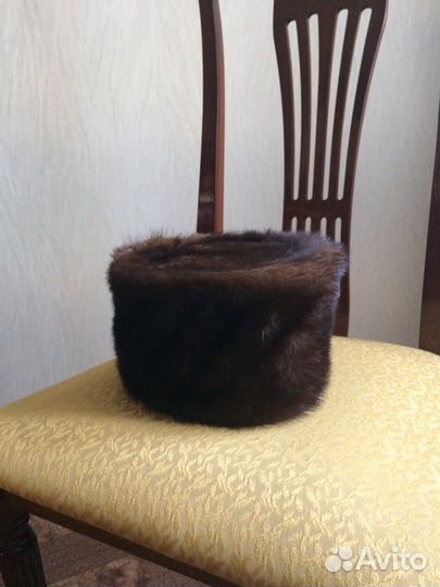 Норковая шапка-кубанка женская