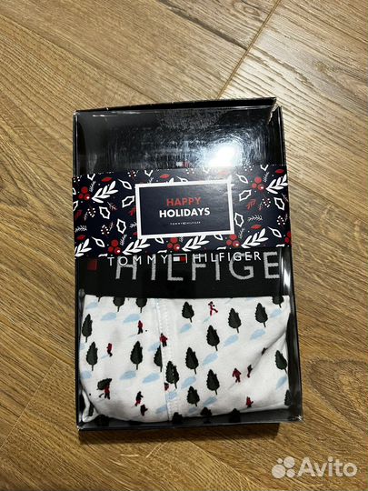 Tommy hilfiger новогодний подарочный набор