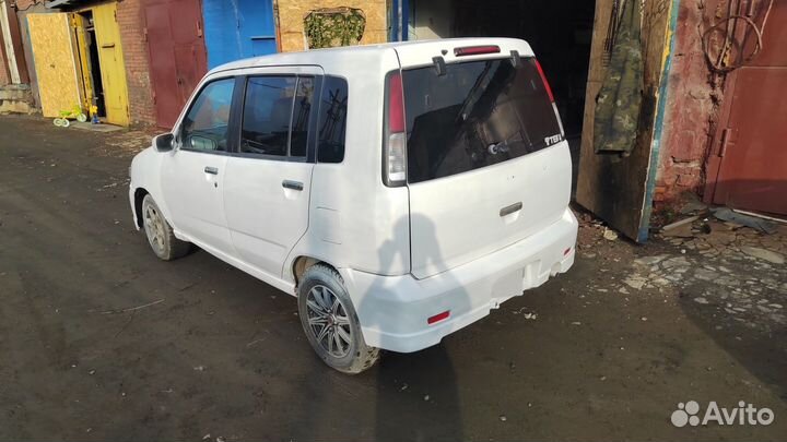 Nissan Cube 1.3 CVT, 2000, битый, 200 000 км