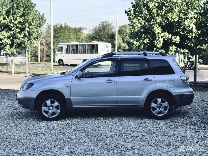 Mitsubishi Outlander 2.4 AT, 2003, 156 740 км