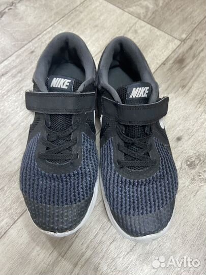 Кроссовки nike 34 размер