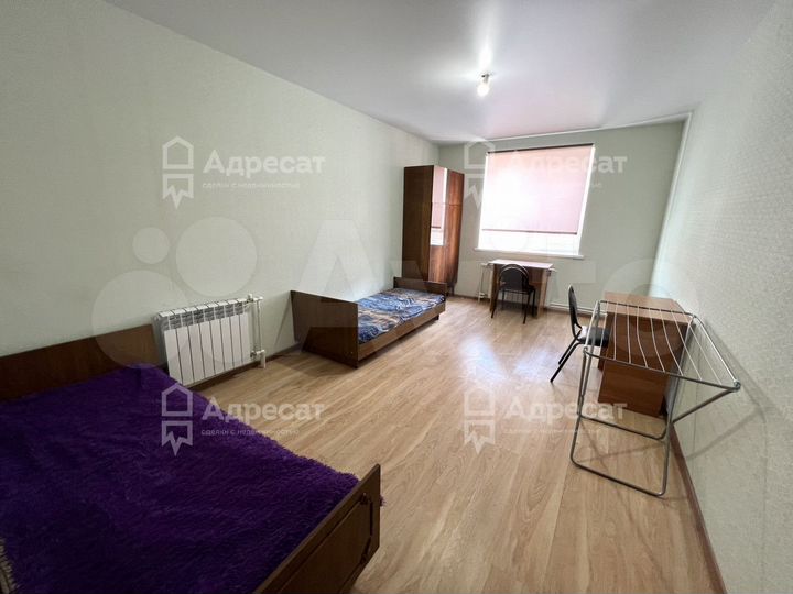 Комната 16 м² в 3-к., 1/3 эт.