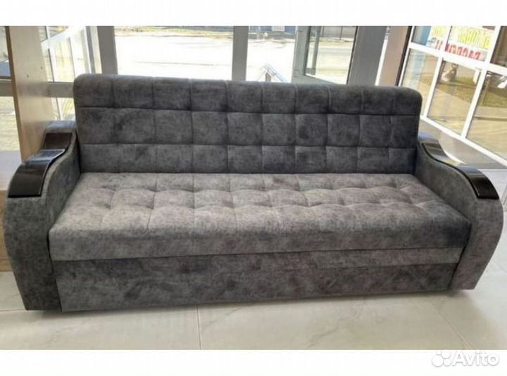 Прямой диван на заказ