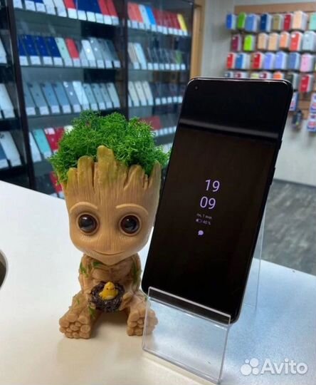 OnePlus 9R, 8/128 ГБ