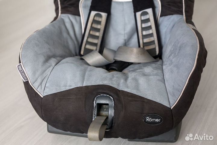 Детское автокресло Romer (9-18 кг)