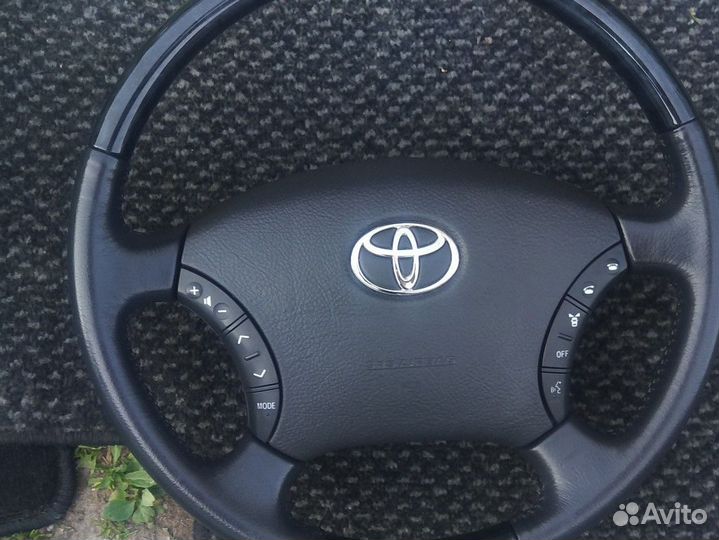 Руль Toyota
