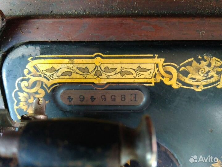 Швейная машина Singer