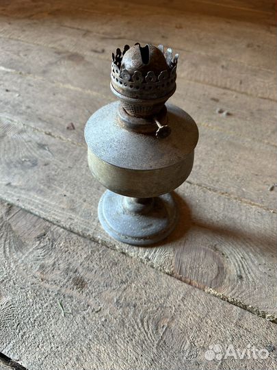 Керосиновая лампа