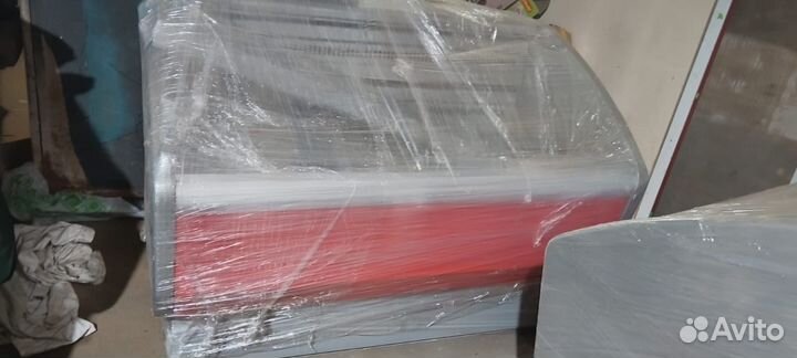 Холодильная витрина бу