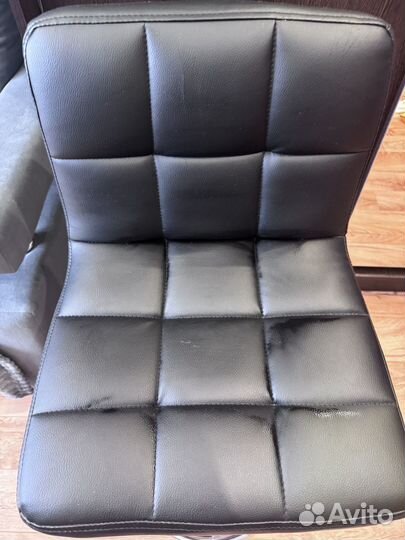 Барный стул