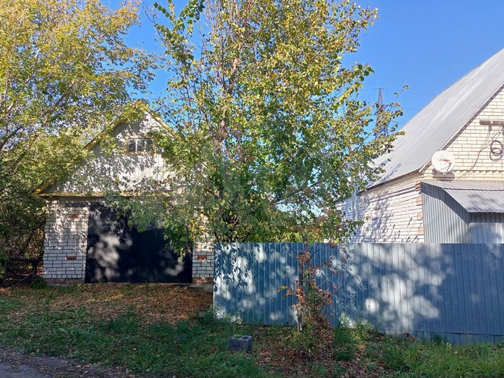 Дом 136,4 м² на участке 16,6 сот.