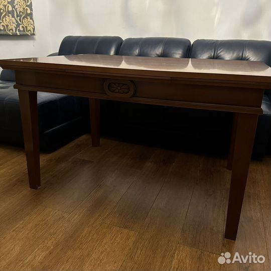 Раздвижной стол из массива вишни, Maronese италия