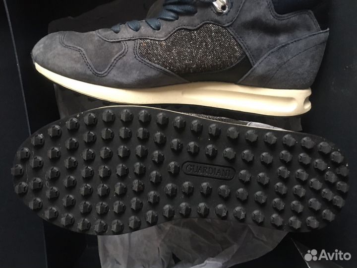 Кроссовки мужские