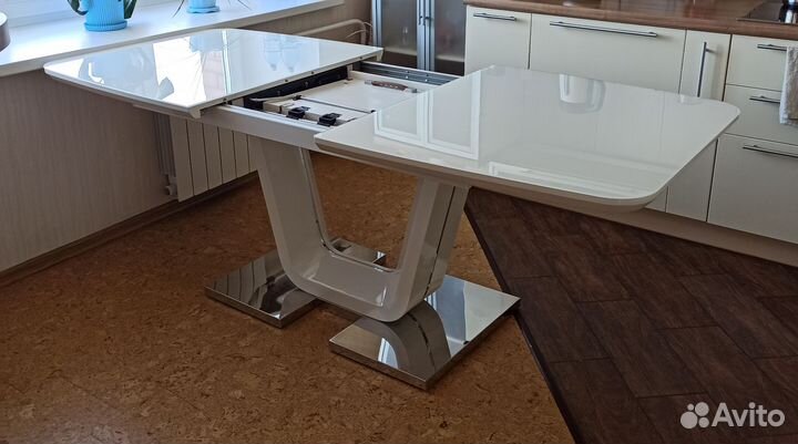 Кухонный стол бу