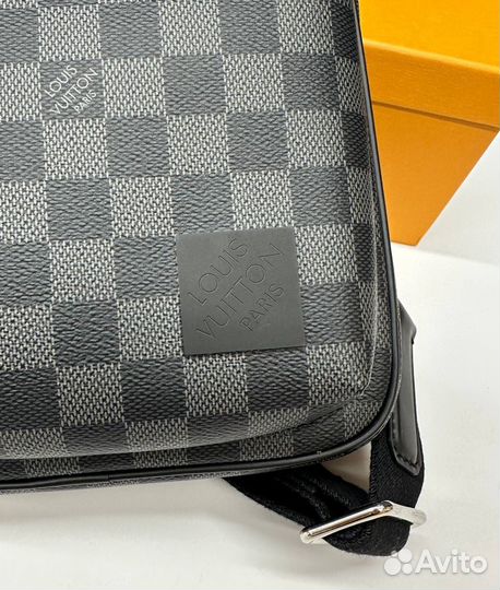Сумка слинг Avenue NM Louis Vuitton