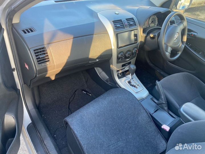 Бачок расширительный 16470-21020 на Toyota Corolla