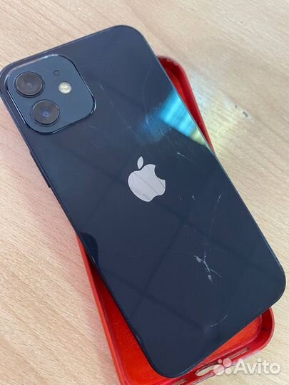 iPhone 12, 64 ГБ