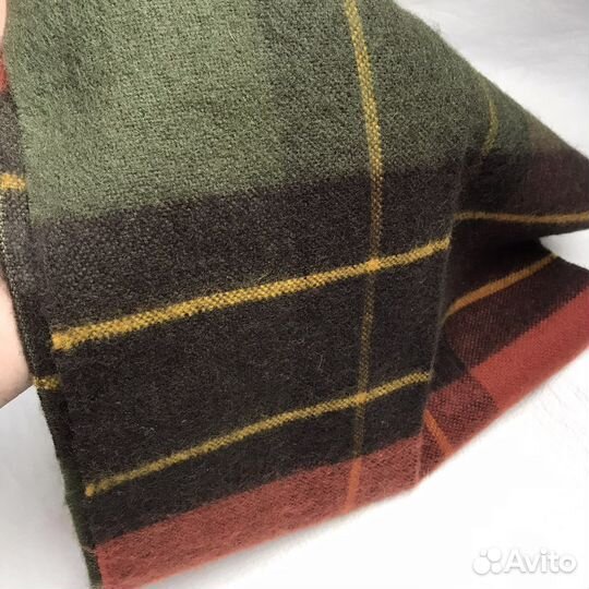 Шарф в английском стиле новый