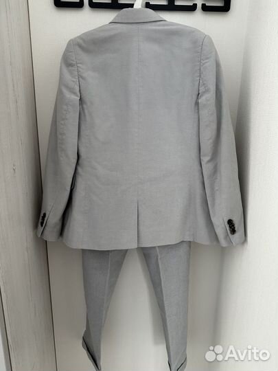 Костюм праздничный на мальчика 128