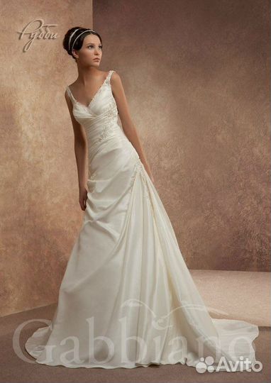 Свадебное платье Рубби и длинная фата