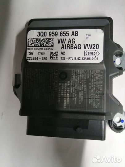 Блок управления подушек безопасности Skoda Octavia