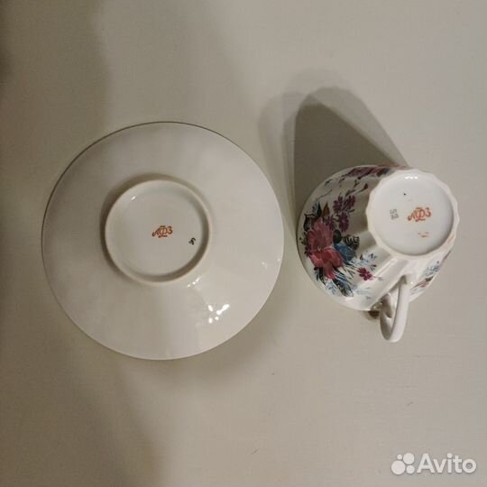 Чайные чашки с блюдцами 12 шт. Фарфор. лфз СССР