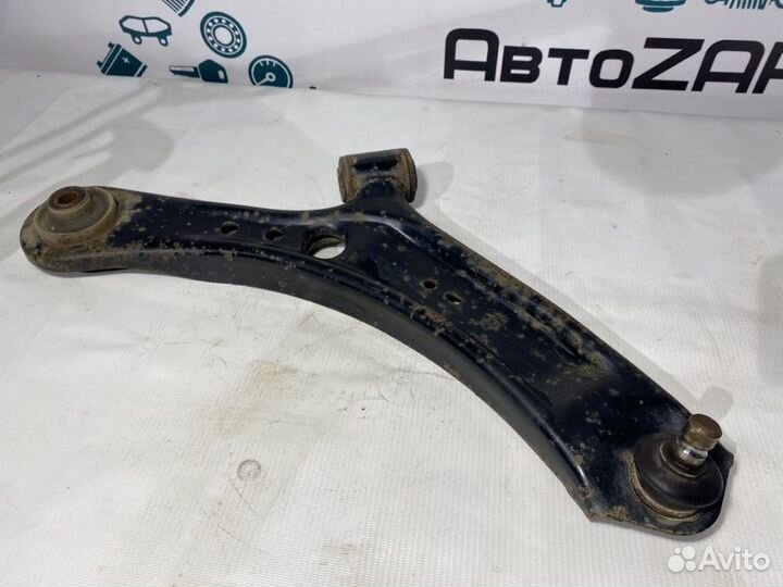 Рычаг передний правый Suzuki Sx4 седан M16A 2008