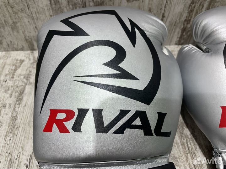 Боксерские перчатки из DX