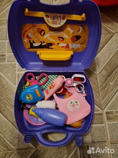 Набор доктора в чемодане