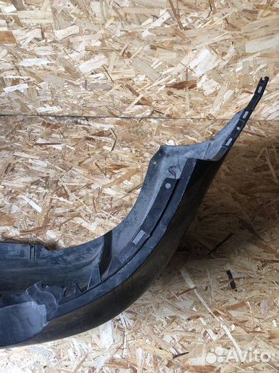 Бампер задний Renault Fluence