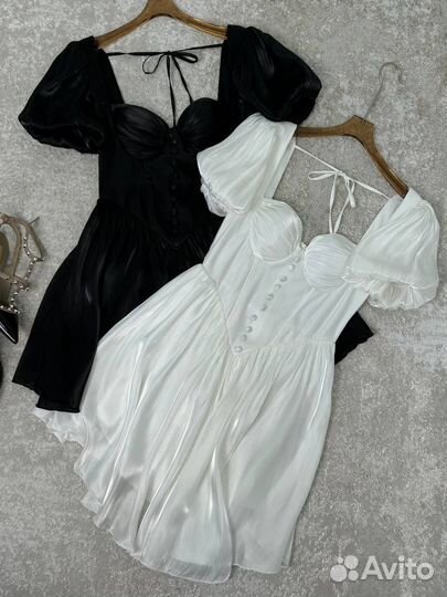 Стильное платье для прогулки