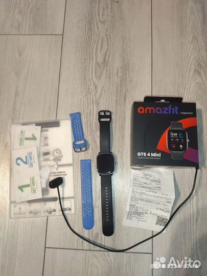 Смарт часы amazfit gts 4 mini