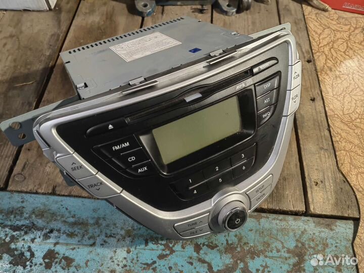 Штатная магнитола elantra md