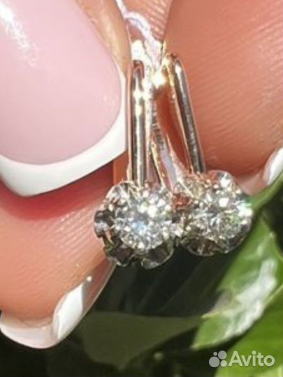 Золотые серьги с бриллиантами СССР