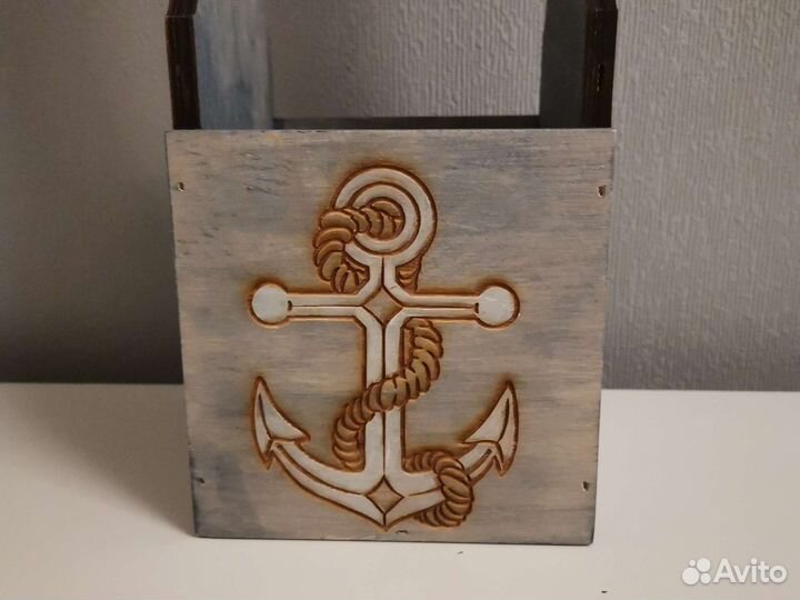 Бутылочница деревянная. Якорь. Мужчине