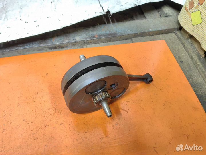 Коленвал Иж Планета