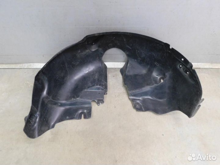 Подкрылок/локер задний левый Land Rover Freelander