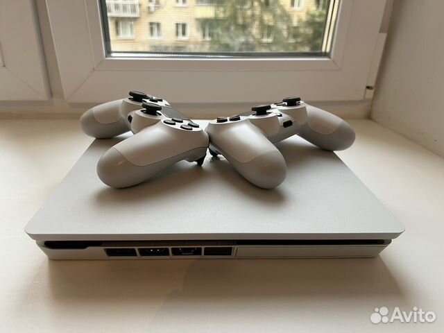 Sony PlayStation 4 Slim + 2 джойстика DualShock 4 купить в Москве ...