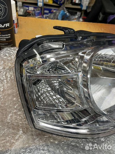 Фара правая на renault logan 1 лада ларгус