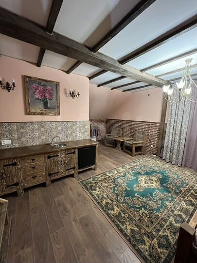 Комната 20 м² в 4-к., 2/2 эт.
