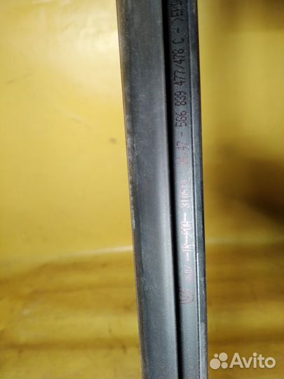 Накладка стекла заднего левого VW Golf VII гольф 7