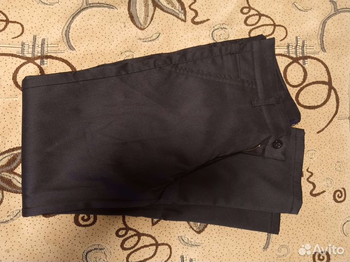 Брюки школьные новые