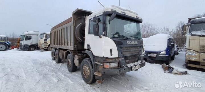 Самосвал Scania P8X400, 2015