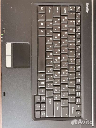 Ноутбук toshiba