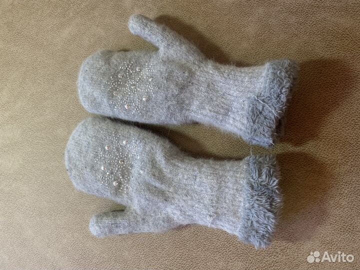 Варежки и перчатки 4 шт