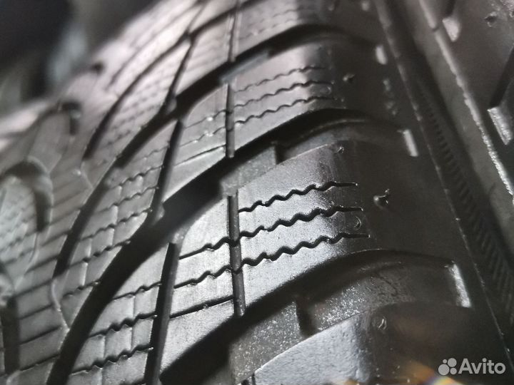 Bridgestone Blizzak LM-500 155/70 R19