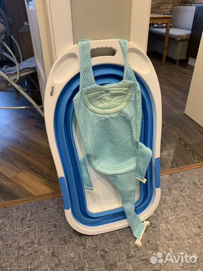 Детская ванночка с подставкой