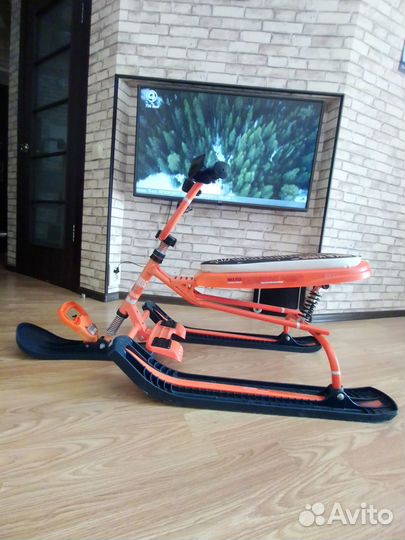 Детский снегокат Nika kids snowdrive